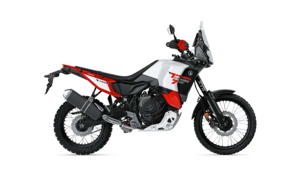 2026-Yamaha-XTZ700D-EU-Redline_White-Studio-002-03