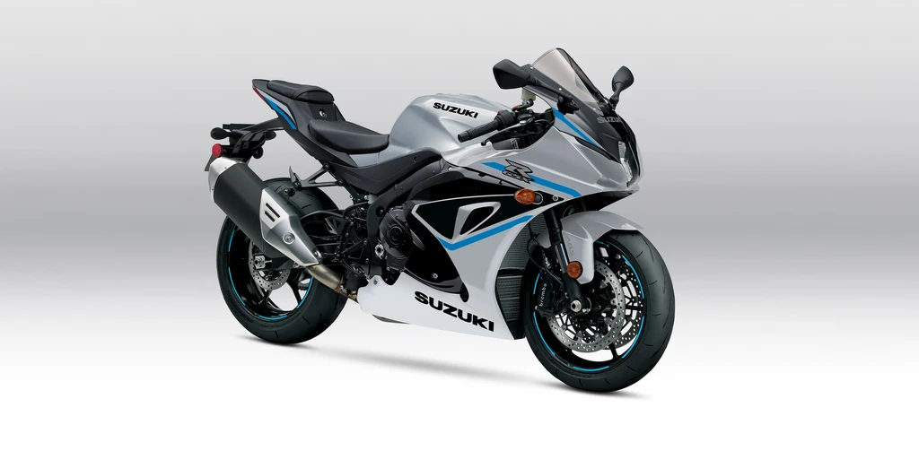 2025-suzuki-GSX-R1000-1-throttlecraze.com