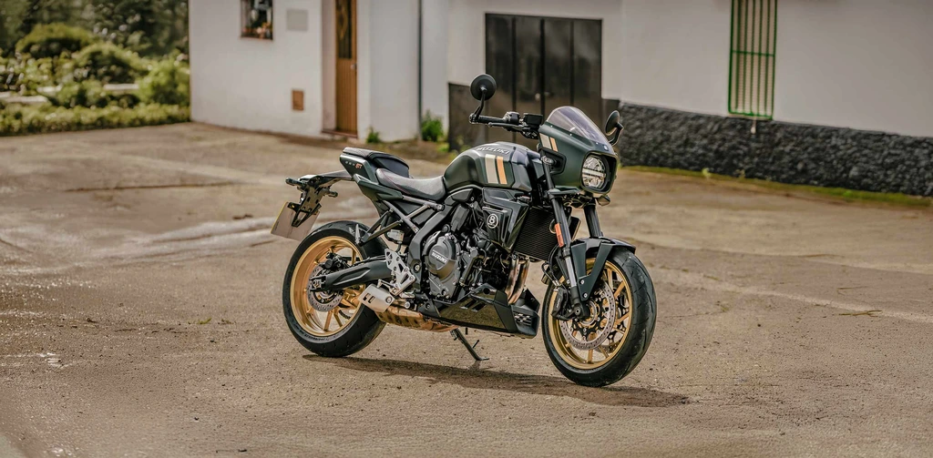 2026-suzuki-GSX-8TT-1-throttlecraze.com