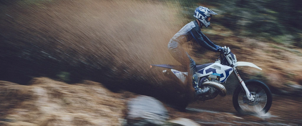 Husqvarna-TE-250-5-throttlecraze.com