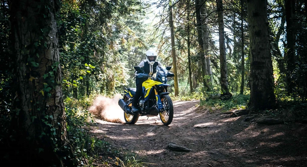 2026-2023-suzuki-V-Strom-800DE-5-throttlecraze.com