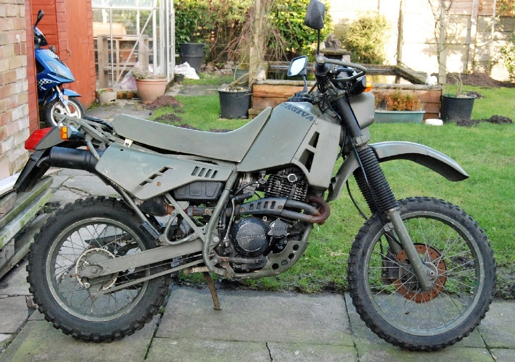 Cagiva T4 350E / R (1987 - 89)
