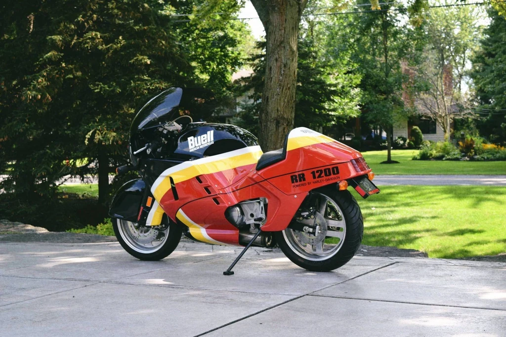Buell RR 1200 Battletwin (1988)
