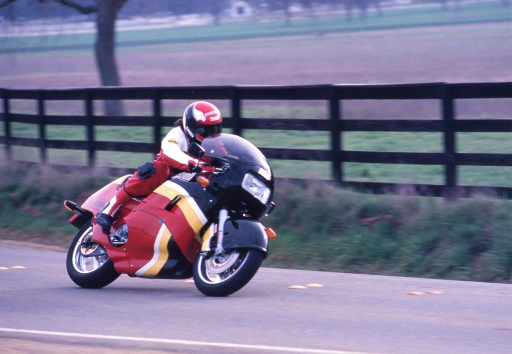 Buell RR 1200 Battletwin (1988)