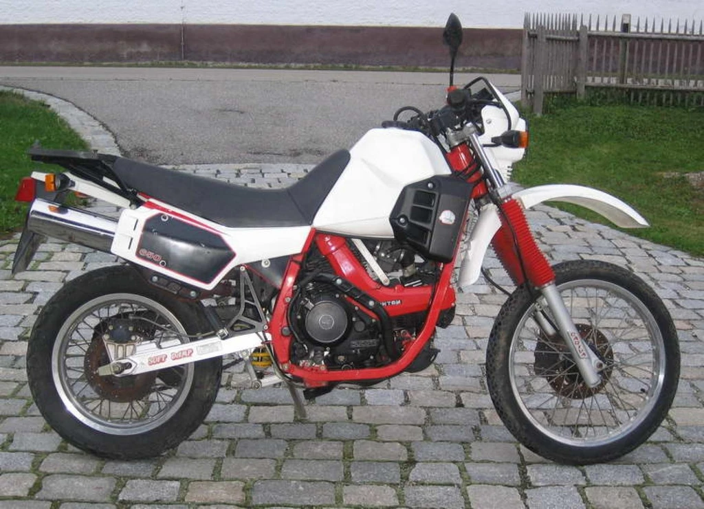 Cagiva Elefant650 (1989)