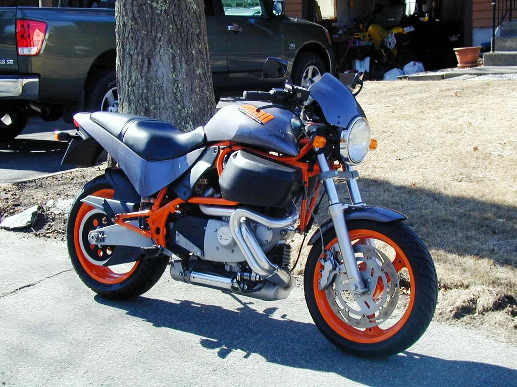Buell M2 Cyclone MK1 (1997 - 99)