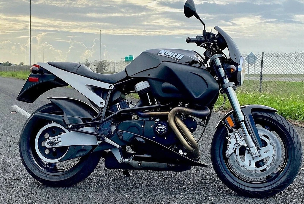 Buell X1 Lightning (2000)