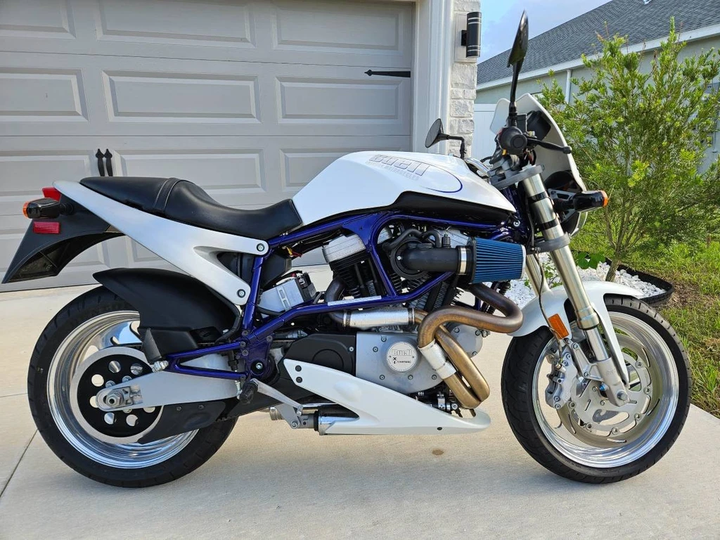 Buell X1W White Lightning (2002)