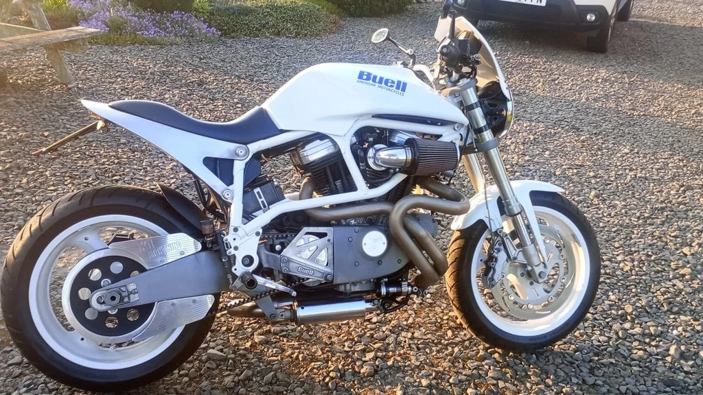 Buell X1W White Lightning (2002)