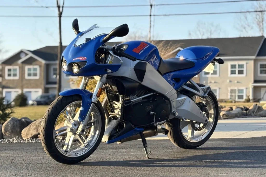 Buell XR9R Firebolt (2002)