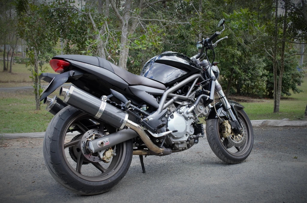 Cagiva Raptor 1000 (2004 - 2005)
