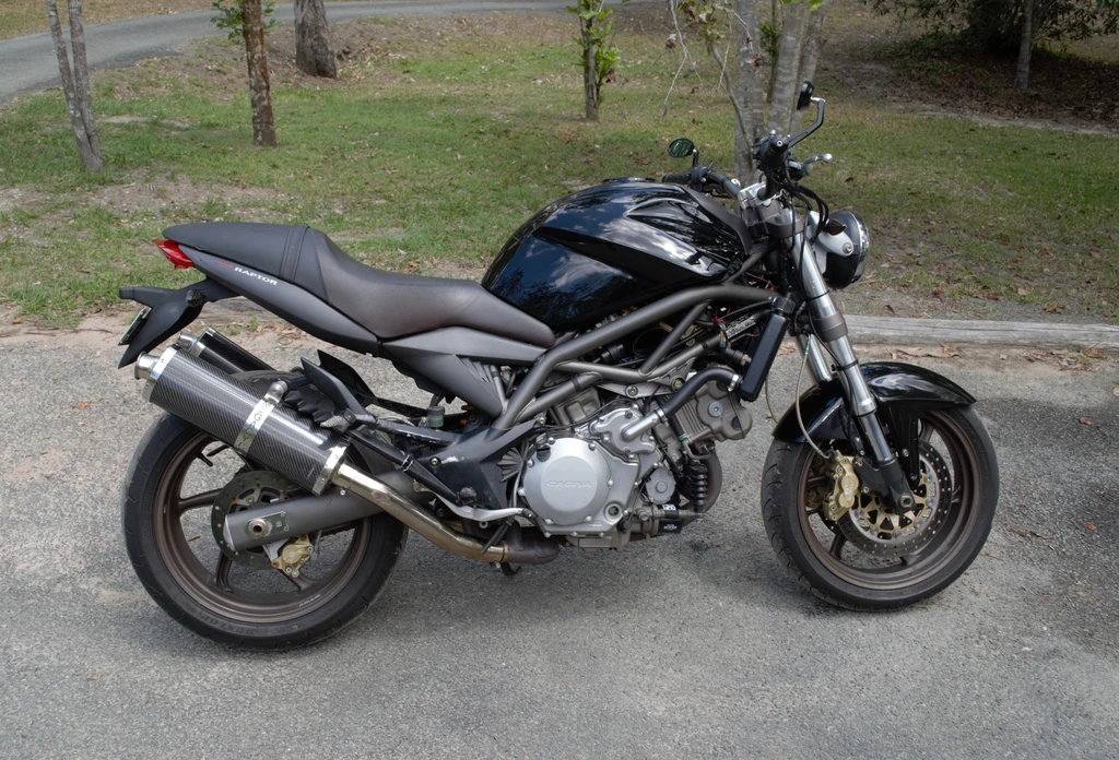 Cagiva Raptor 1000 (2004 - 2005)