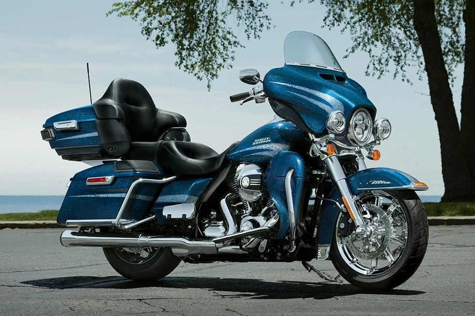 Harley Davidson FLHTCU Electra Glide Ultra Classic (2015)