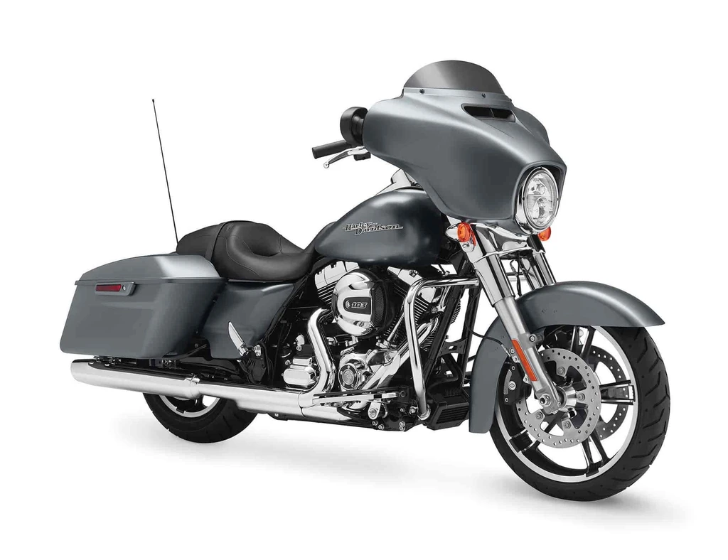 Harley Davidson FLHX Street Glide (2015)