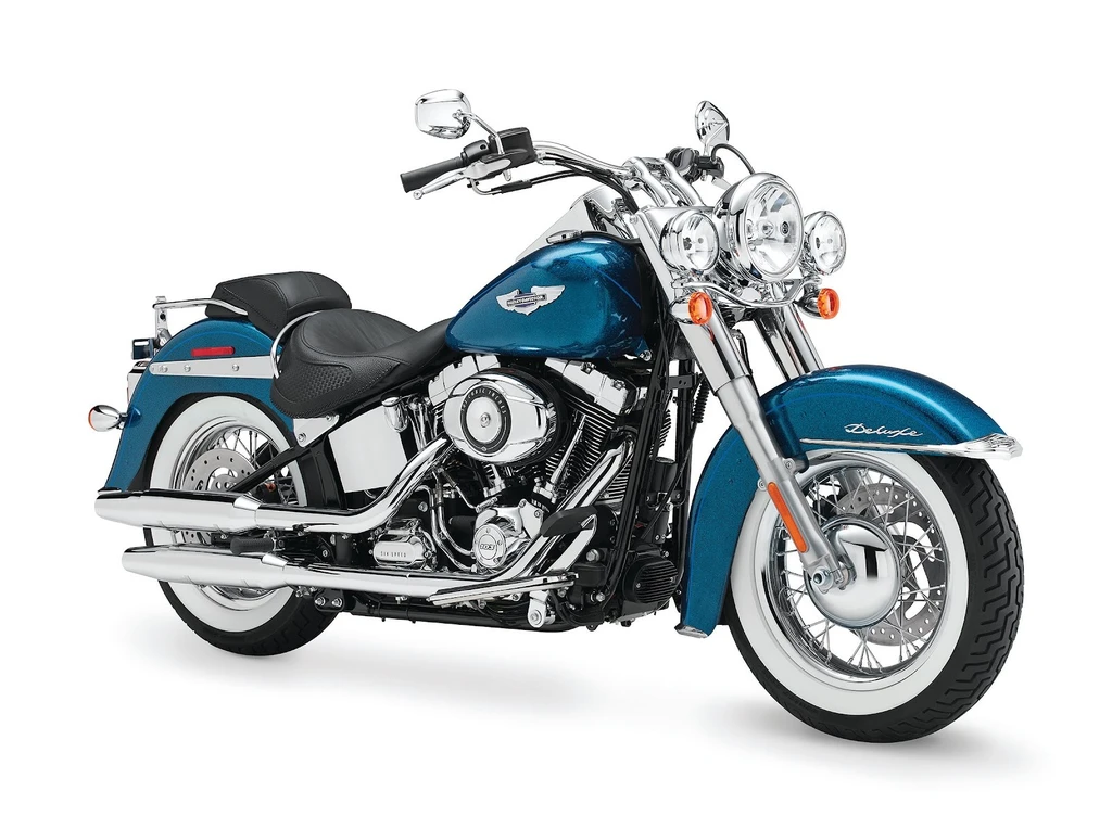 Harley Davidson FLSTN Softail Deluxe (2015)
