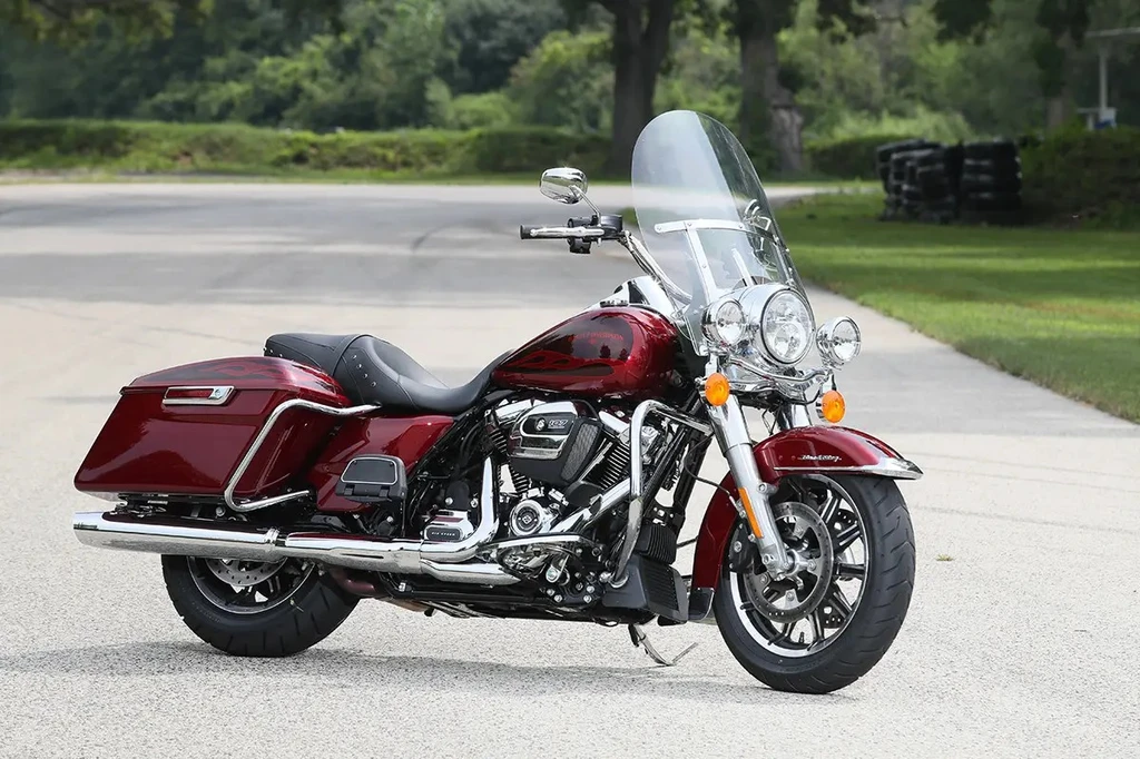 Harley Davidson FLHR Road King Classic (2016)