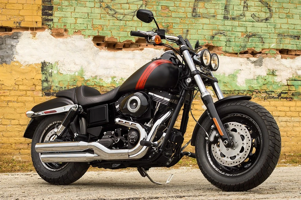 Harley Davidson Dyna Fat Bob (2016 - 2017)