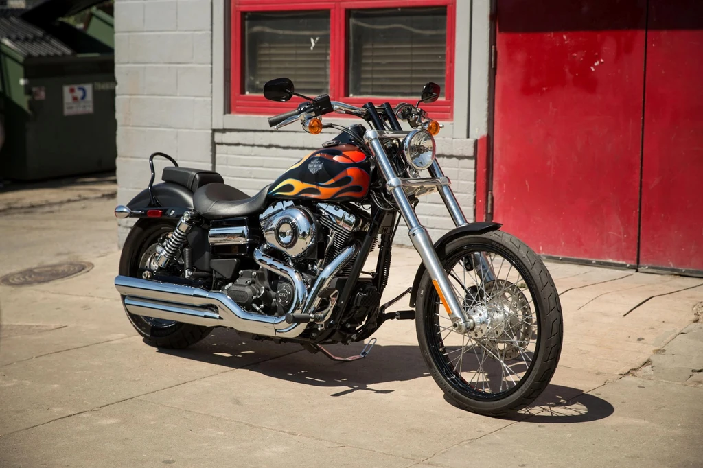 Harley Davidson FXDWG Dyna Wide Glide (2016 - 2017)