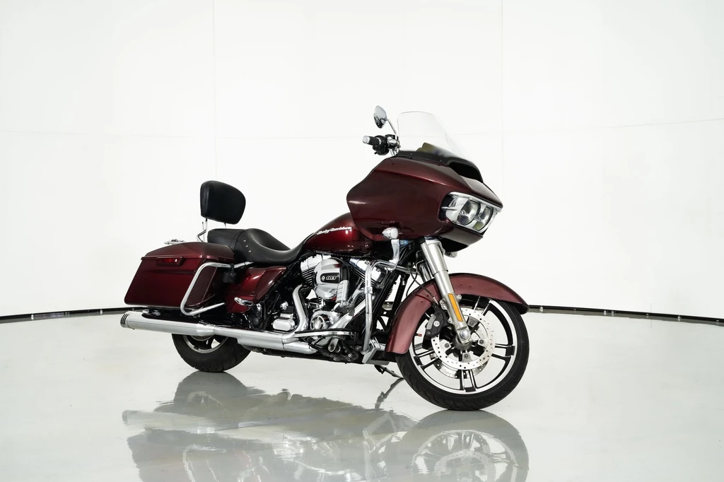 Harley Davidson Road Glide Special (2015 - 2016)