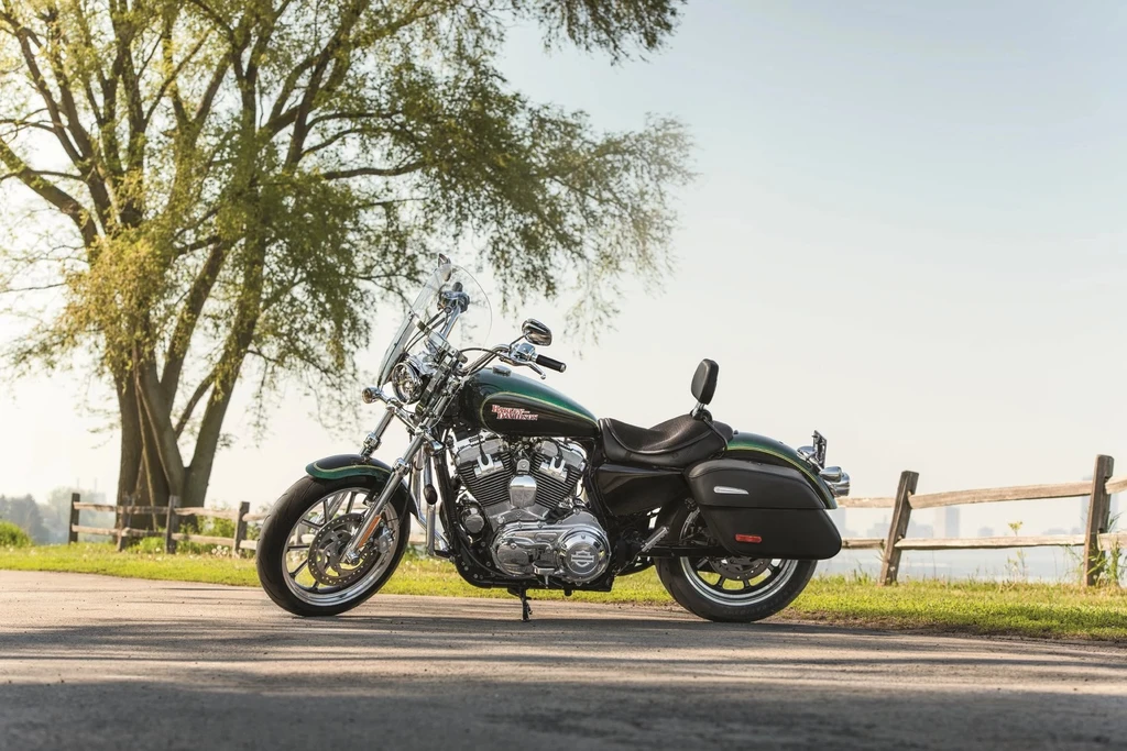 Harley Davidson XL 1200T Superlow (2016)