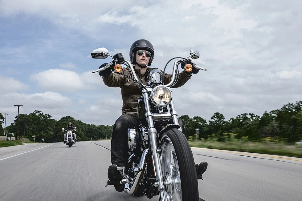 Harley Davidson XL 1200V Seventy Two (2016)