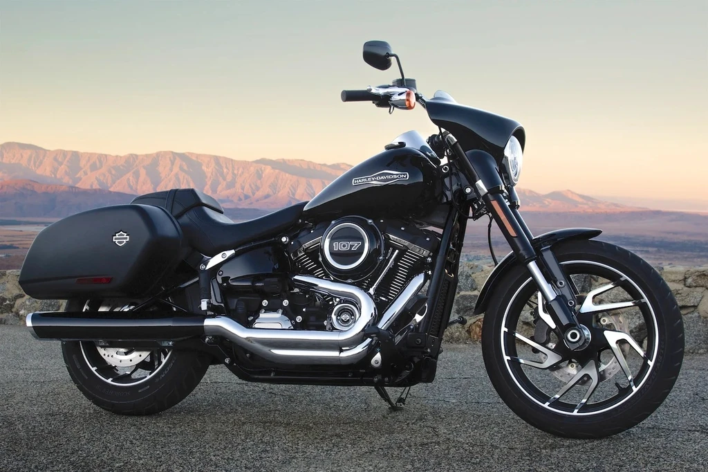 Harley Davidson Sport Glide (2018 - 2019)