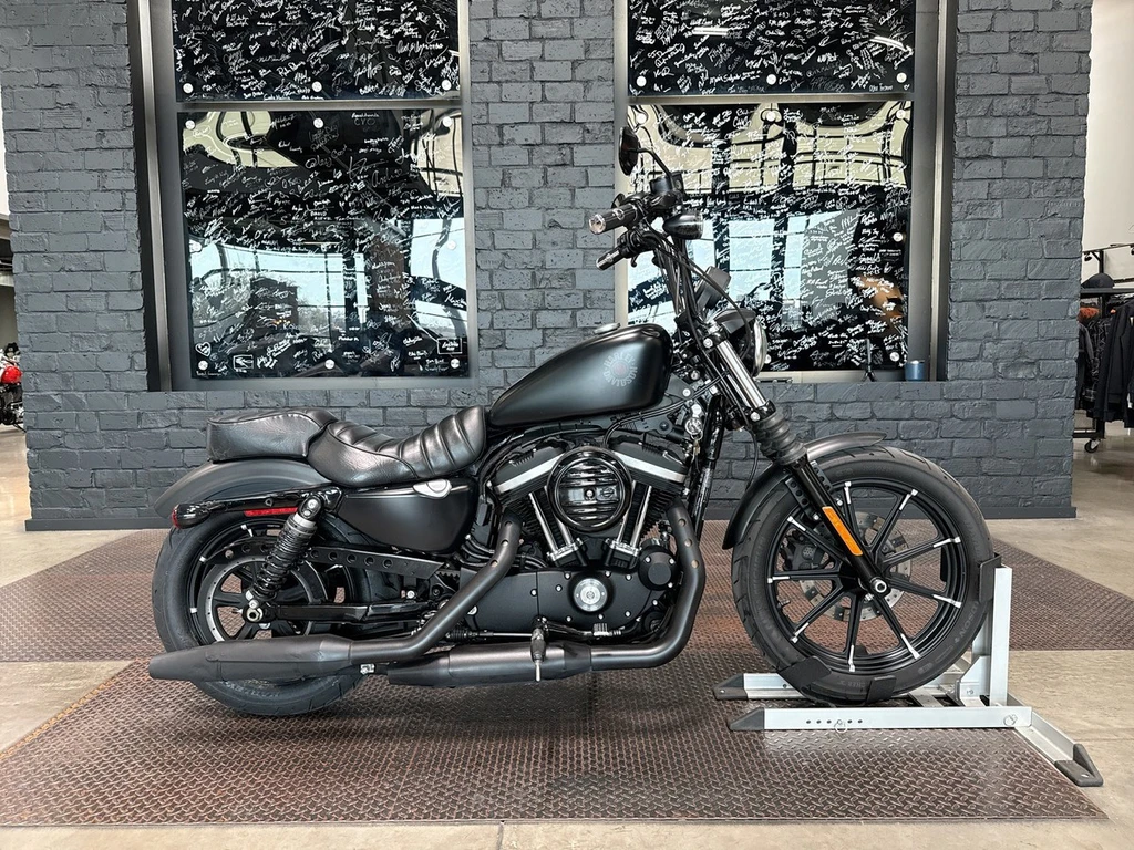 Harley Davidson XL 883NSporter Iron (2018 - 2019)