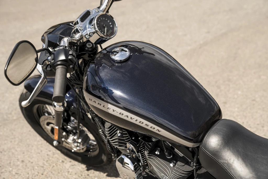 Harley Davidson Sportster Custom (2018 - 2019)