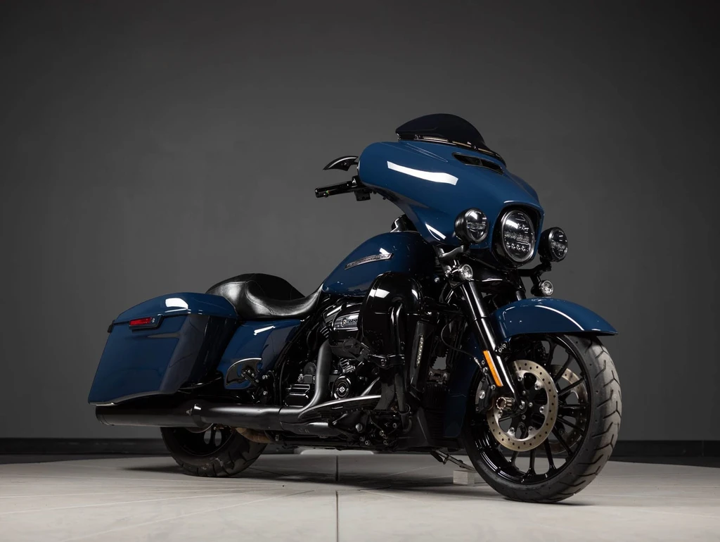 Harley Davidson CVO Street Glide (2019)