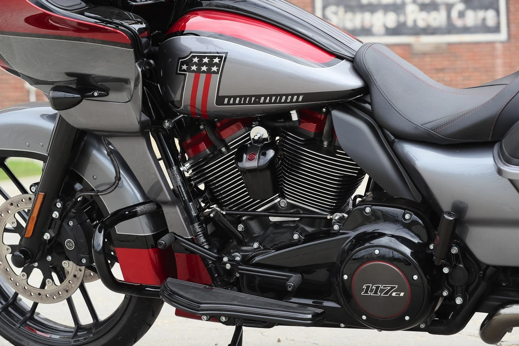 Harley Davidson CVO Road Glide (2019)