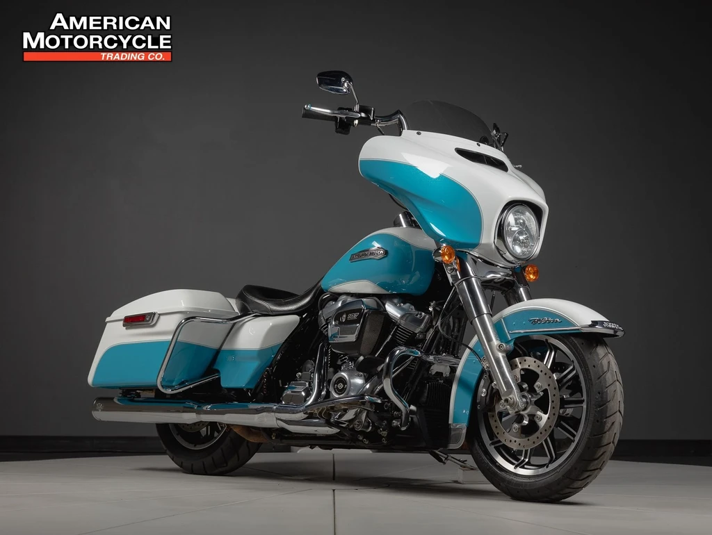 Harley Davidson Electra Glide Standard (2019 - 2020)