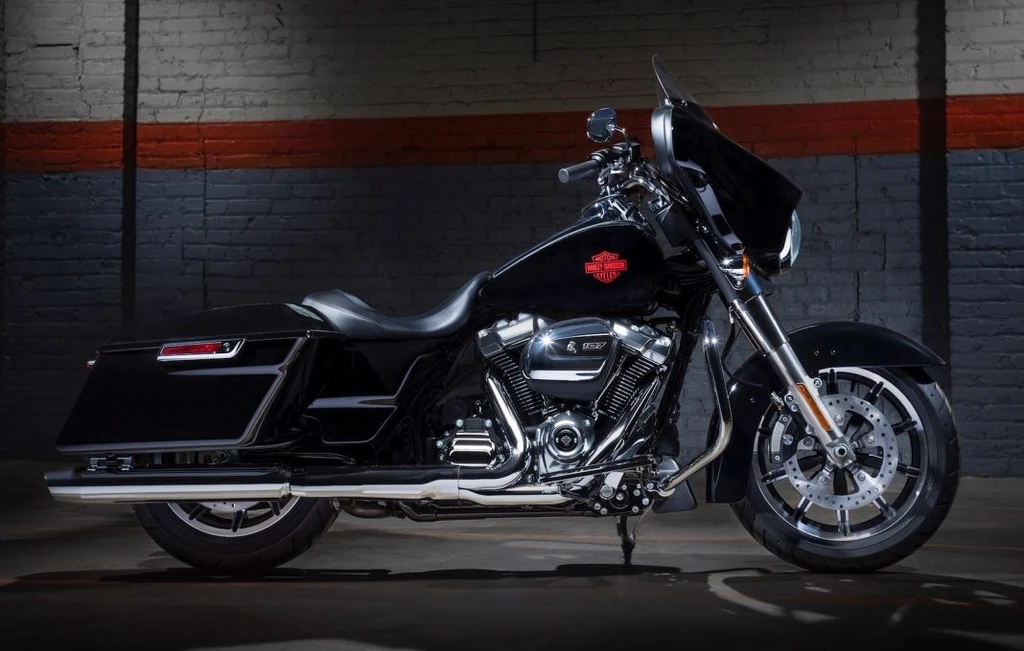 Harley Davidson Electra Glide Standard (2019 - 2020)