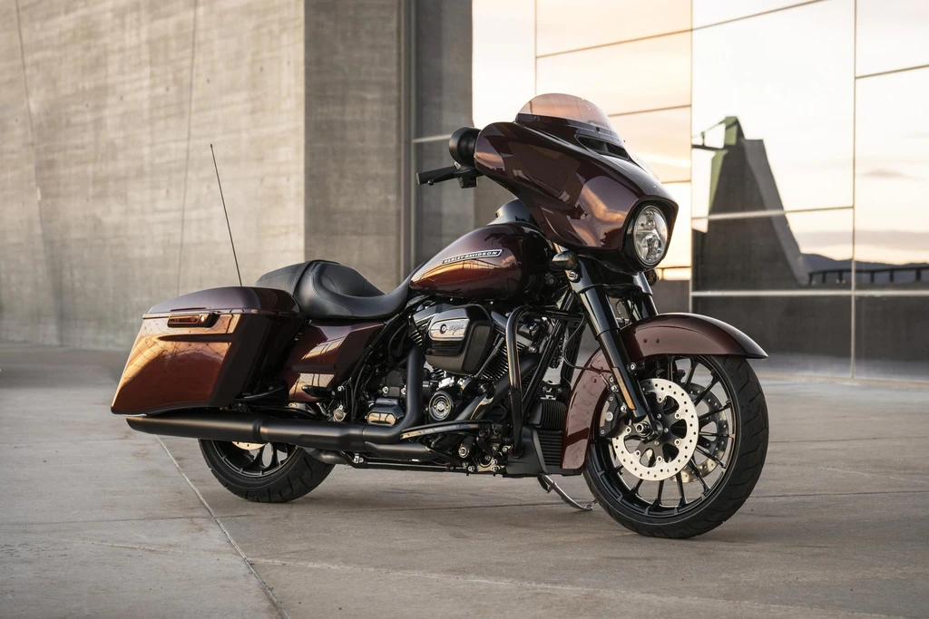 Harley Davidson FLHX Street Glide (2018 - 2019)