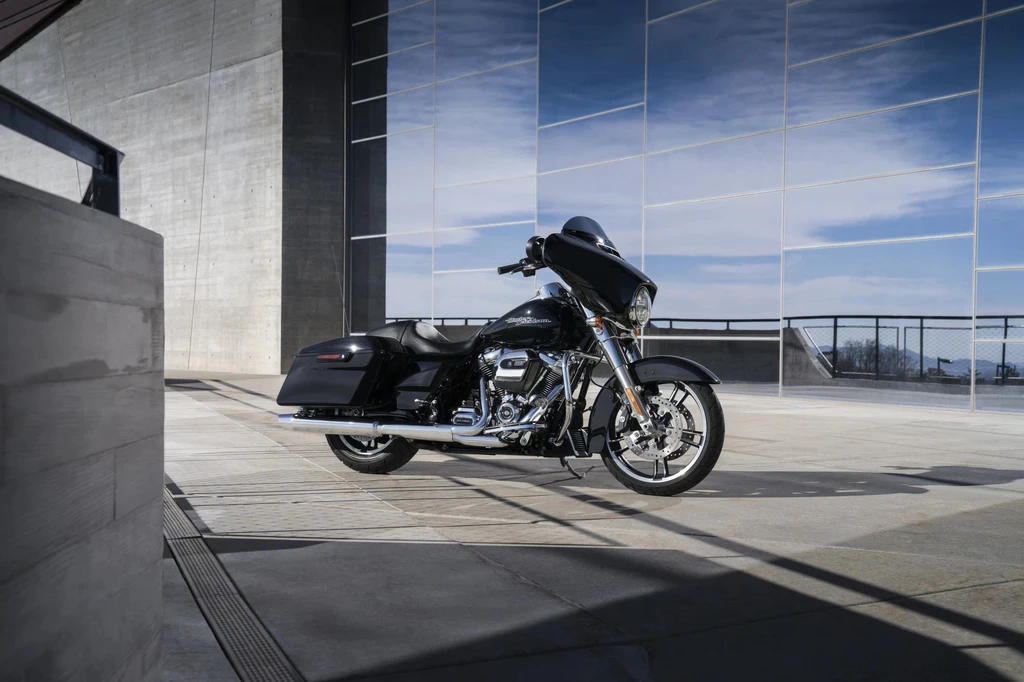 Harley Davidson FLHX Street Glide (2018 - 2019)