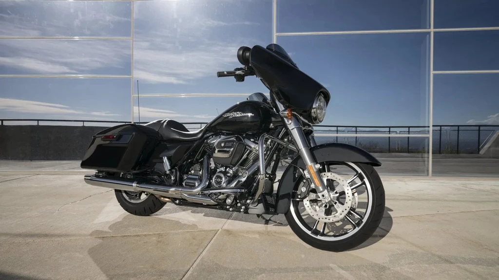 Harley Davidson FLHX Street Glide (2018 - 2019)
