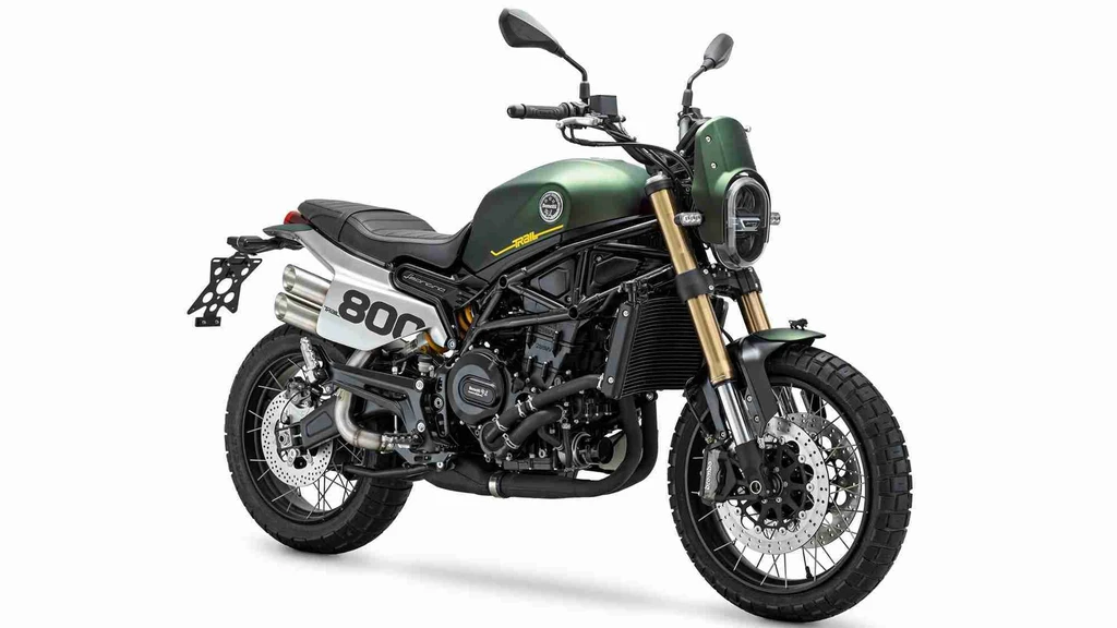 Benelli Leoncino 800 Trail (2020)