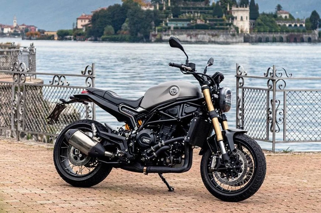 Benelli Leoncino 800 Trail (2020)