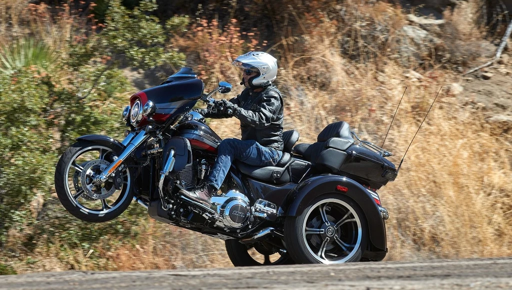 Harley Davidson CVO Tri Glide (2020 - 2021)