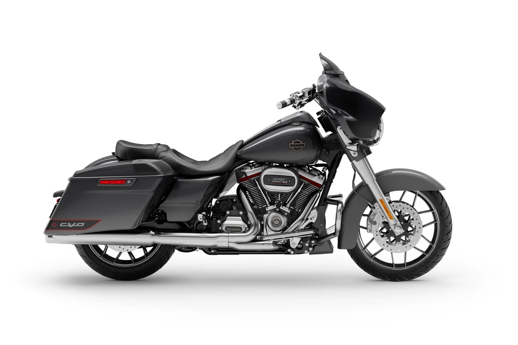 Harley Davidson CVO Street Glide (2020)