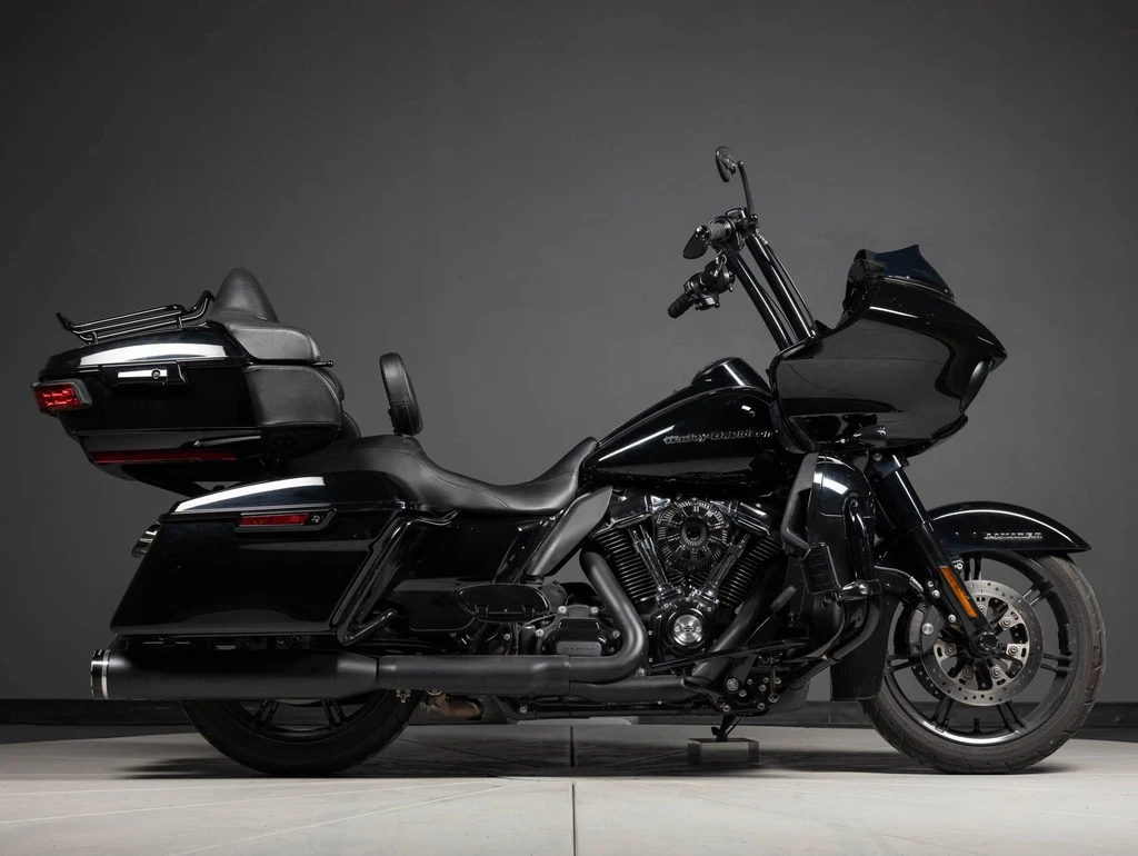 Harley Davidson Road Glide Limited (2020 - 2021)