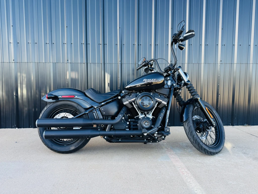 Harley Davidson Softail Street Bob (2020)