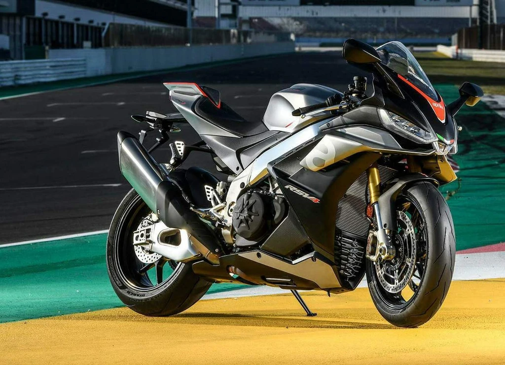 Aprilia RSV-4 (2021)