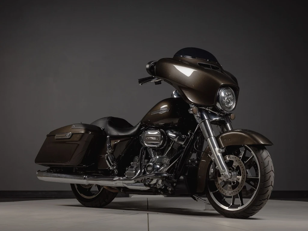 Harley Davidson FLHX Street Glide (2020 - 2021)