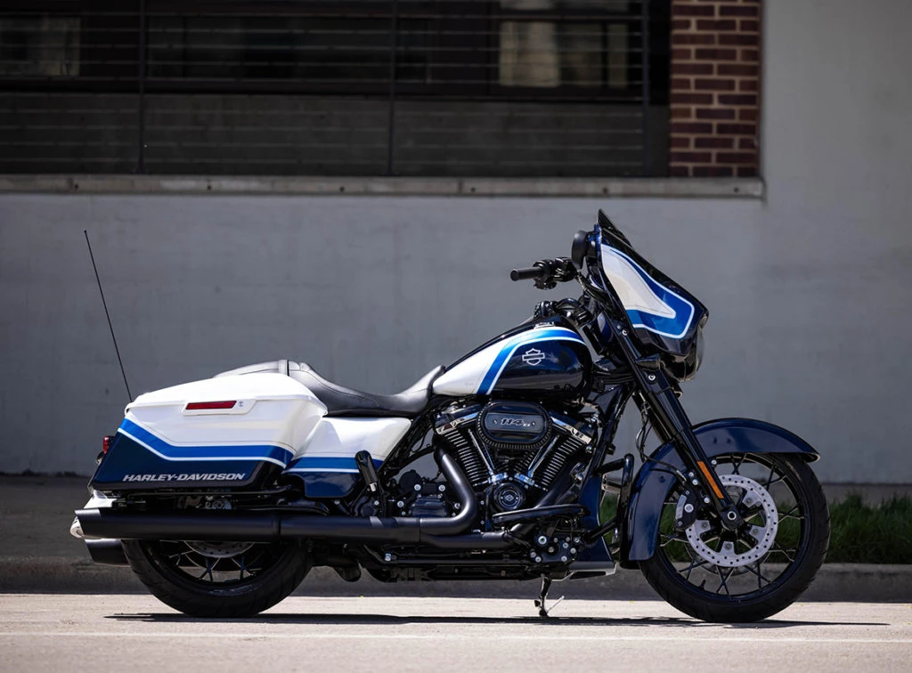 Harley Davidson Street Glide Special Arctic Blast Limited Edition (2021)