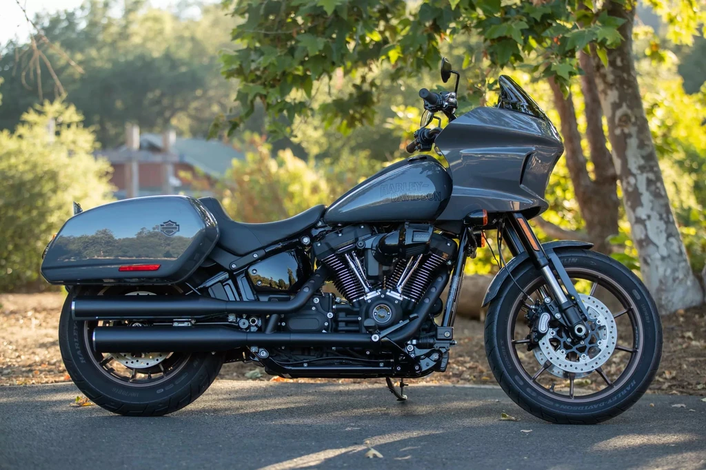Harley Davidson Softail Low Rider ST (2022)