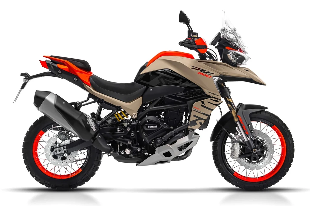 Benelli TRK 800 (2022)