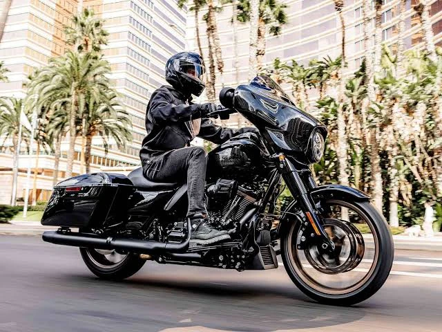 Harley Davidson Street Glide ST (2022)
