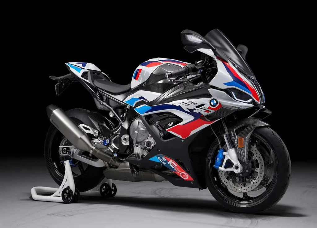 2023-bmw-s1000rr-throttlecraze.com-throttlecraze.com