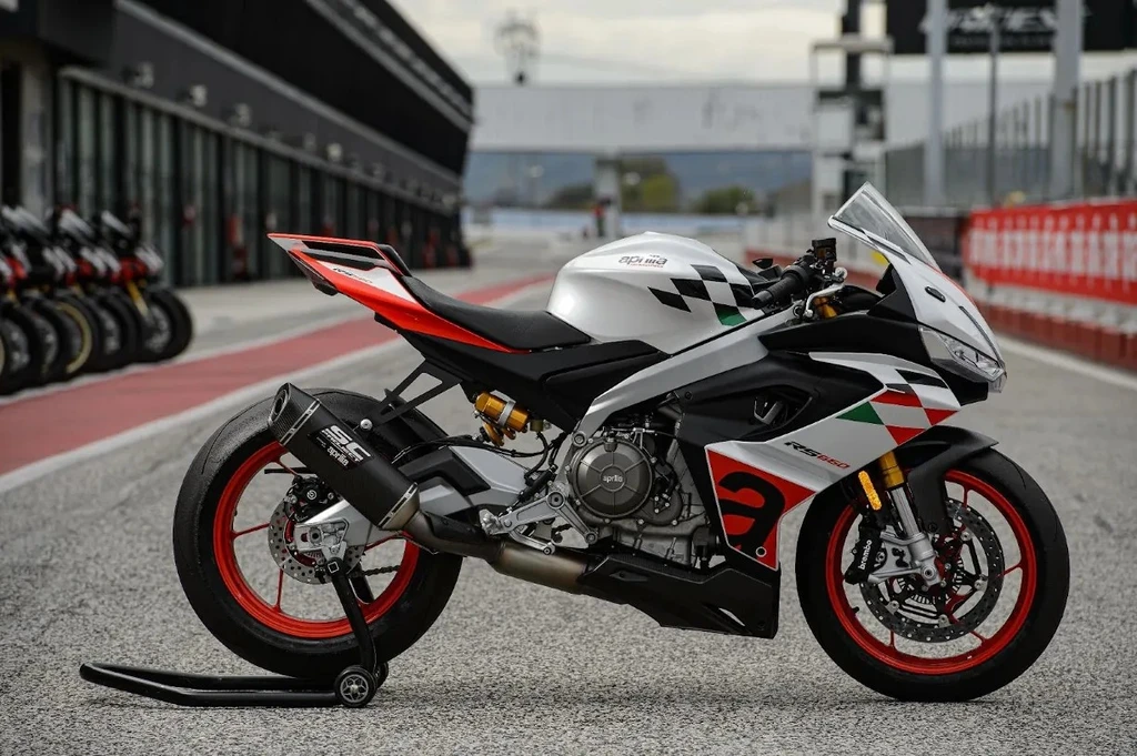 Aprilia RS 660 Extrema (2023)