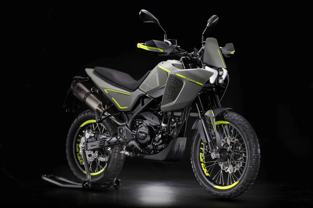 Benelli BKX 250 (2023)